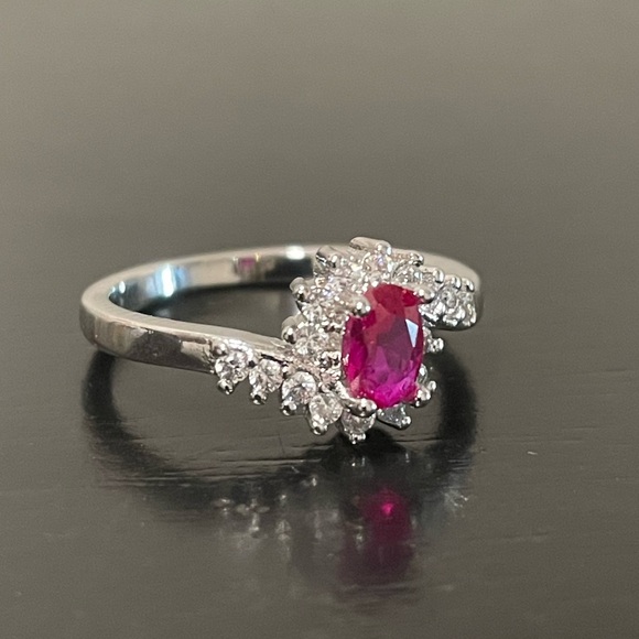 Kay Jewelers Pink Stone Sterling Silver Ring - Picture 1 of 3